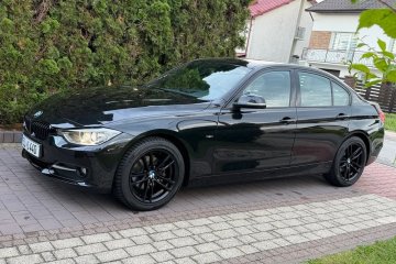 BMW Seria 3 318d Blue Performance Sport Line